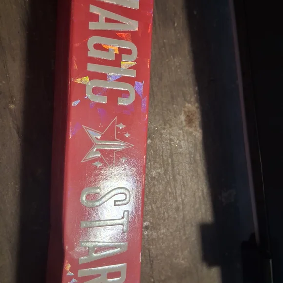 Magic Star Concealer - Picture 1 of 3